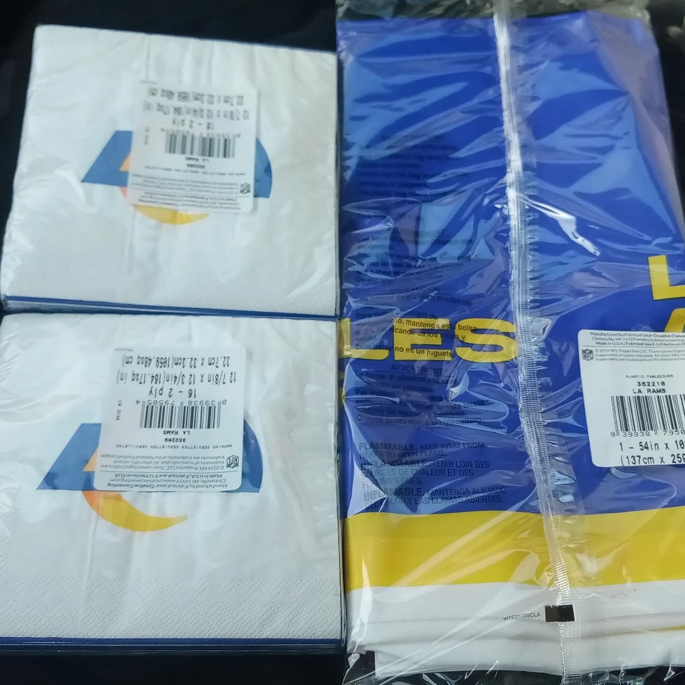 NIP Los Angeles Rams Party Supplies